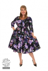 Faye Floral Swing Dress in Plus Size